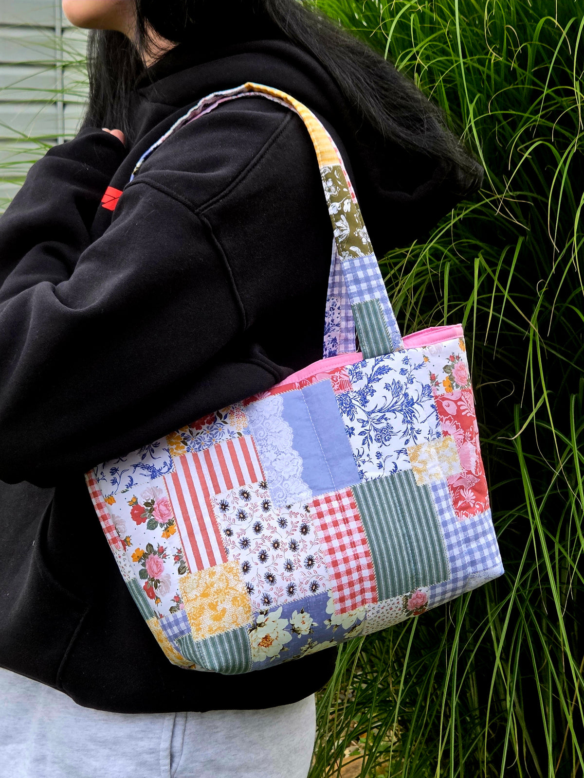 Garden Picnic Small Tote Bag
