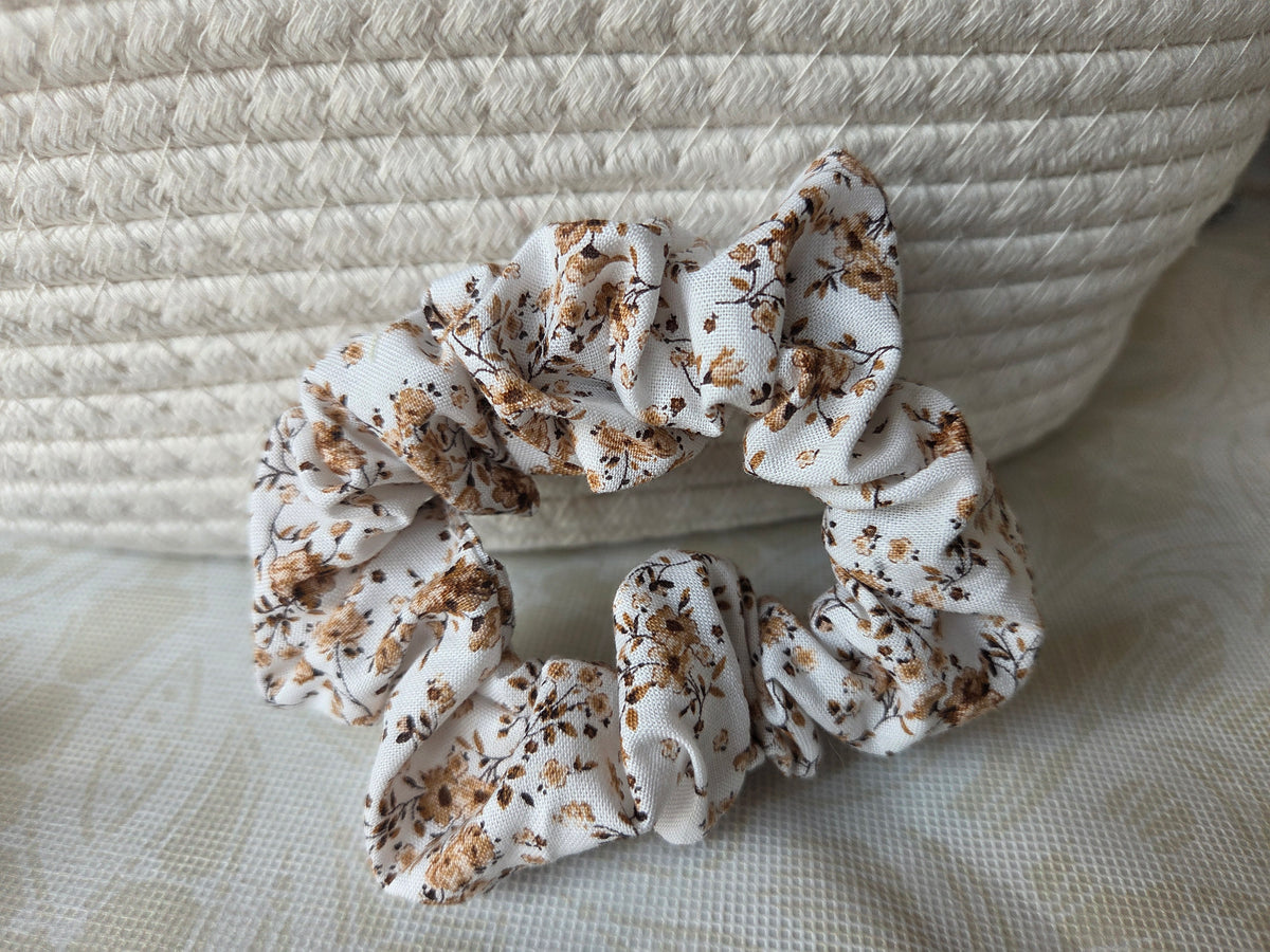 Vintage Blossoms Scrunchie