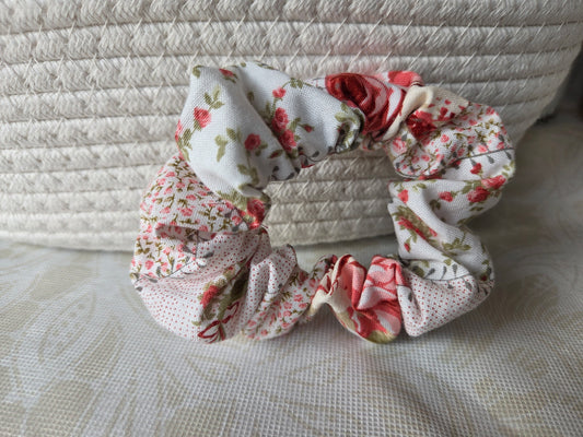 Bows and Blossoms Scrunchie