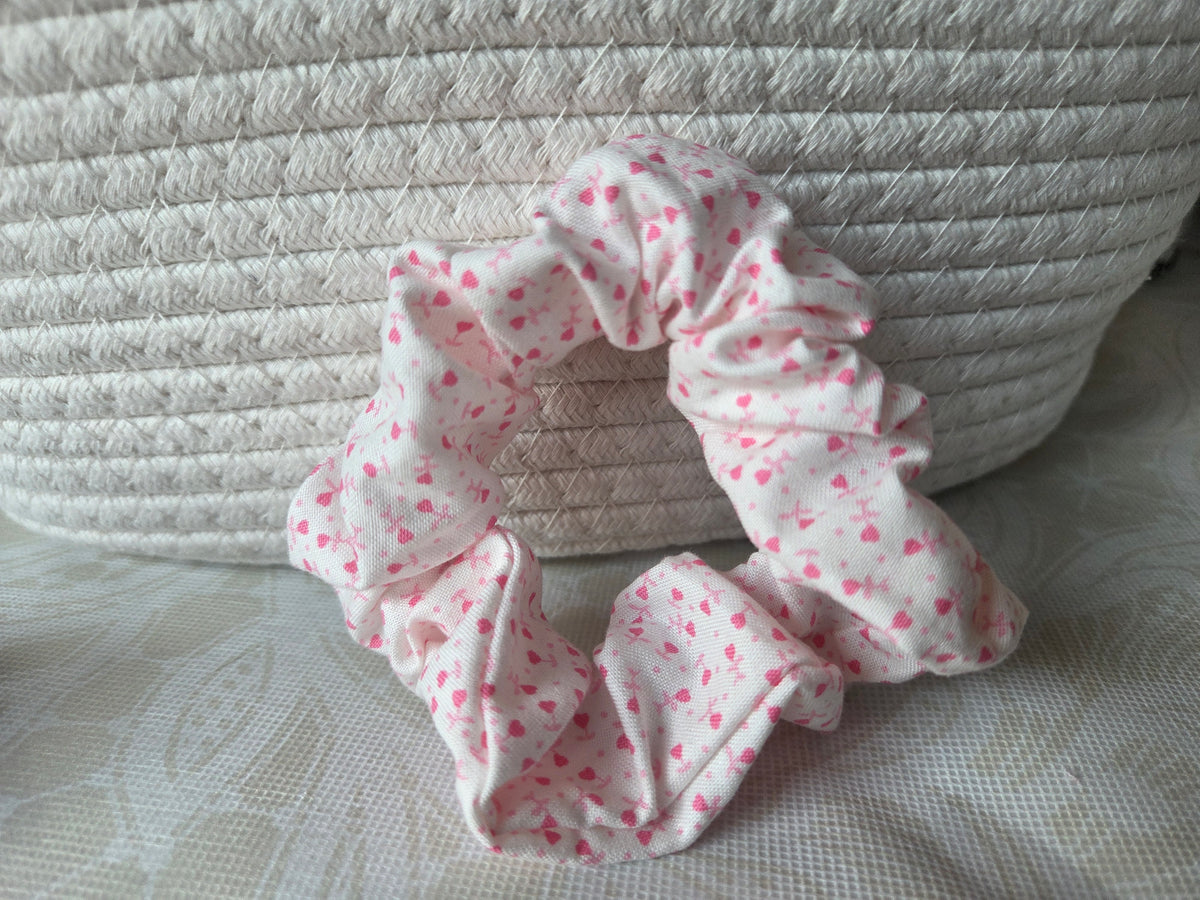 Tiny Hearts Scrunchie