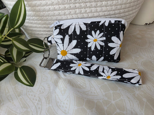 Daisies and Dots Keychain Wallet