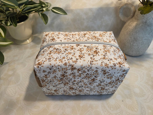 Vintage Blossoms Medium Makeup Bag