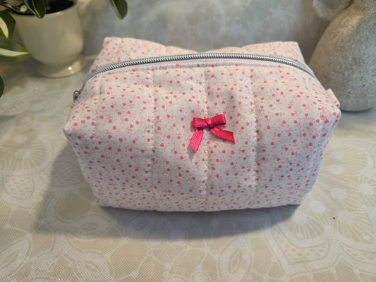 Tiny Hearts Medium Makeup Bag