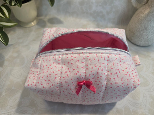 Tiny Hearts Medium Makeup Bag