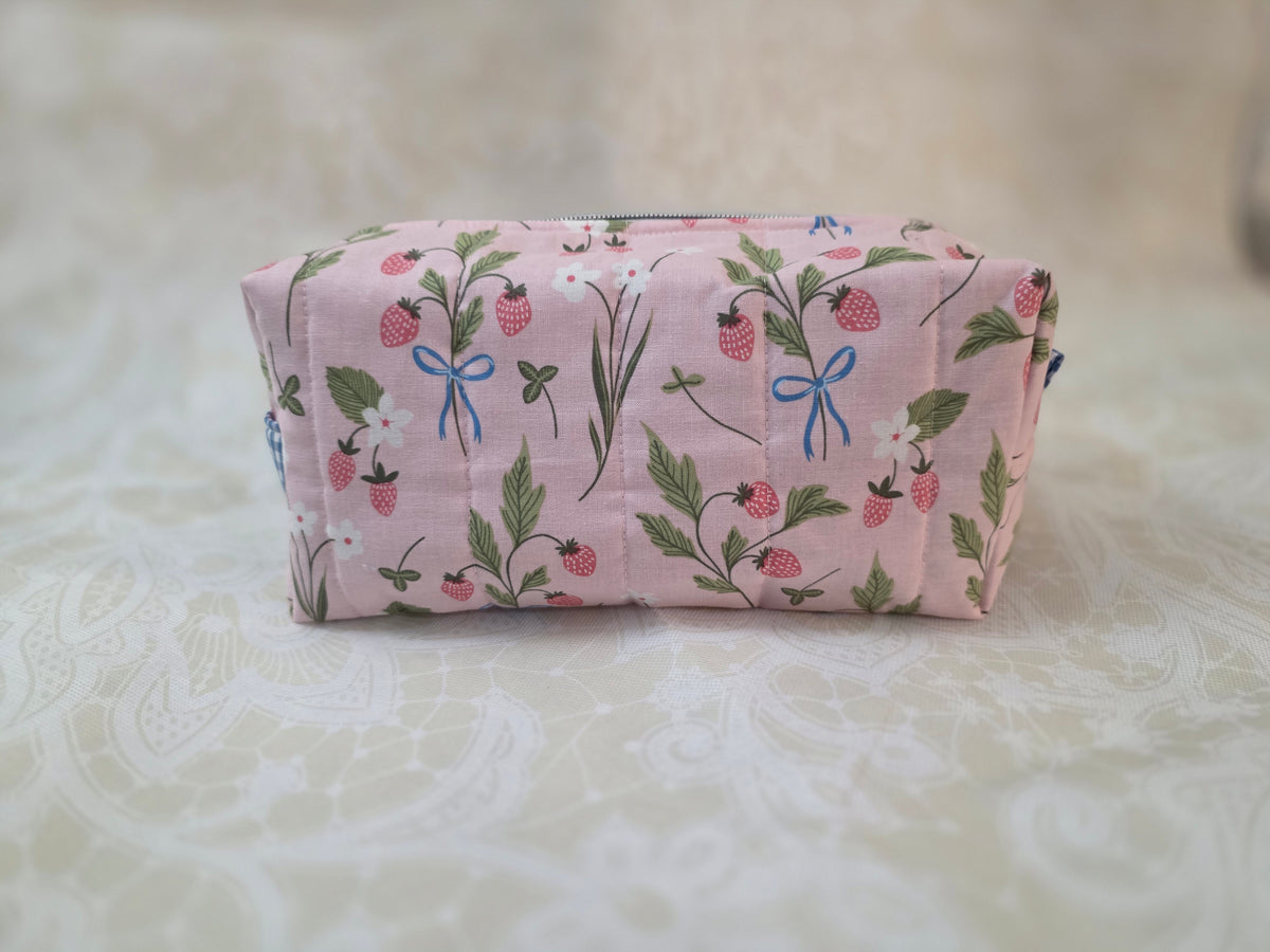 Berries and Bows Large Makeup Bag